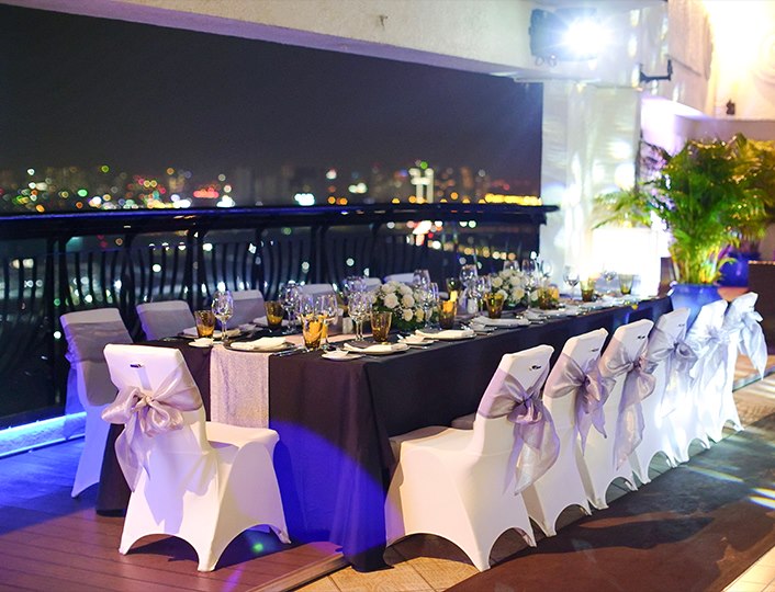 Dining Among the Star